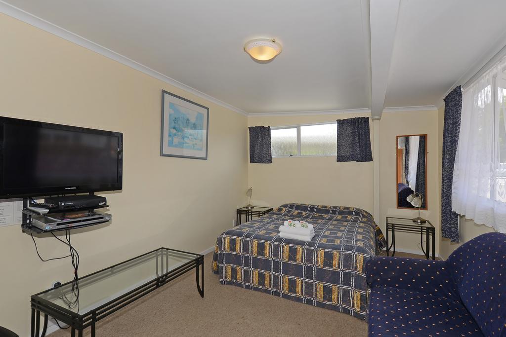 Trentham Motel Upper Hutt Exterior photo